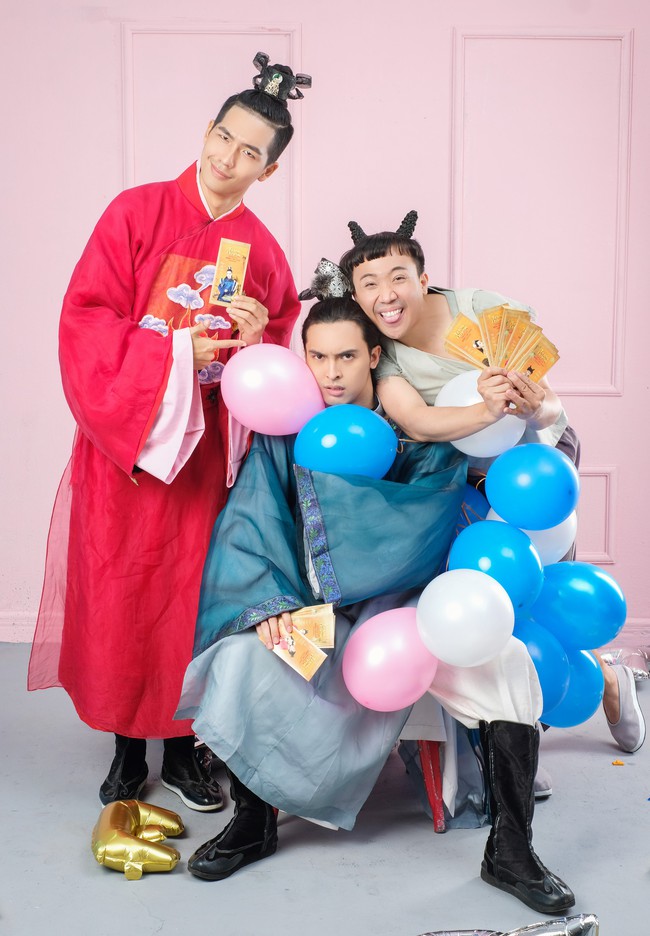 Cười t&eacute; ghế với m&agrave;n ch&uacute;c Tết b&aacute; đạo của Trấn Th&agrave;nh trong Trạng Quỳnh - Ảnh 5.