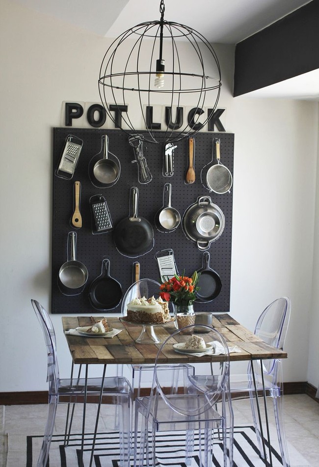 8-pots-and-pans-pegboard-1546574335754415234023.jpg
