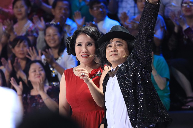 Hồng V&acirc;n ngẩn ngơ khi bị cản trở chuyện t&aacute;n tỉnh L&yacute; Đức  - Ảnh 12.