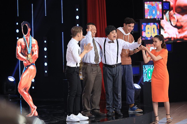 Hồng V&acirc;n ngẩn ngơ khi bị cản trở chuyện t&aacute;n tỉnh L&yacute; Đức  - Ảnh 2.