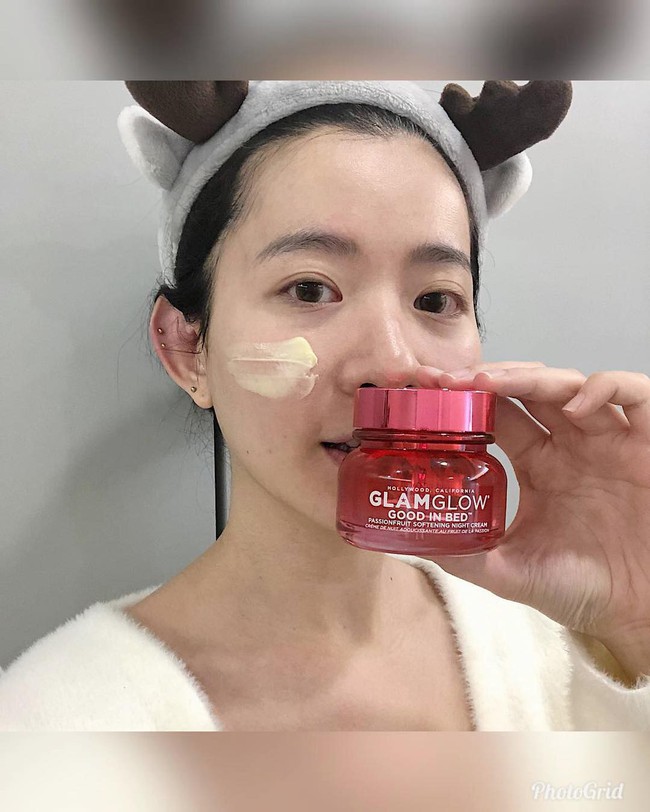 Còn trẻ thì không nói chứ ngoài 30 tuổi, chị em cần duy trì 7 thói quen để da đẹp ở hiện tại và trẻ mãi về sau - Ảnh 3. Còn trẻ thì không nói chứ ngoài 30 tuổi, chị em cần duy trì 7 thói quen để da đẹp ở hiện tại và trẻ mãi về sau - Ảnh 3.