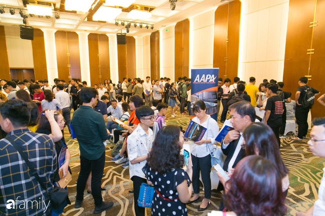 C&ocirc; g&aacute;i 26 tuổi chấp nhận từ bỏ đề xuất thăng cấp, thăng lương ở tập đo&agrave;n lớn, đầu tư gần 3 tỷ đồng để chờ ng&agrave;y được l&agrave;m phi c&ocirc;ng - Ảnh 1.