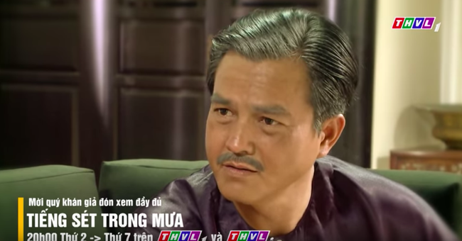 "Tiếng sét trong mưa": Sốc nặng với cảnh 18+, mẹ kế uống thuốc kích dục rồi mặc sexy hở ngực, đè ngửa con chồng ra giường - Ảnh 8. "Tiếng sét trong mưa": Sốc nặng với cảnh 18+, mẹ kế uống thuốc kích dục rồi mặc sexy hở ngực, đè ngửa con chồng ra giường - Ảnh 8.