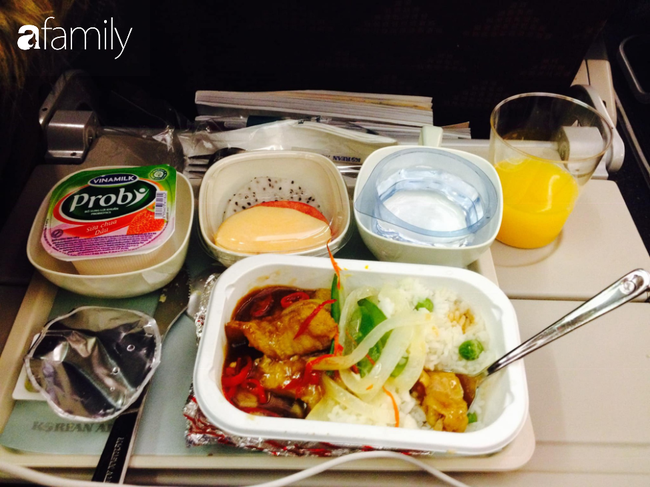 Bộ sưu tập bữa ăn trên máy bay của chàng trai 30 tuổi đi 34 quốc gia khiến ai cũng trầm trồ thích thú - Ảnh 3.