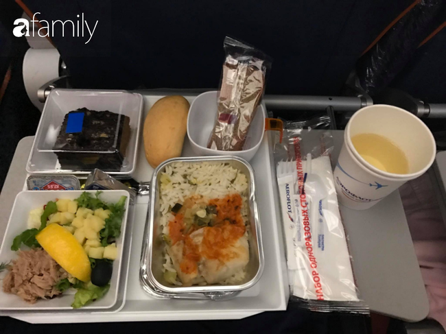 Bộ sưu tập bữa ăn trên máy bay của chàng trai 30 tuổi đi 34 quốc gia khiến ai cũng trầm trồ thích thú - Ảnh 6.