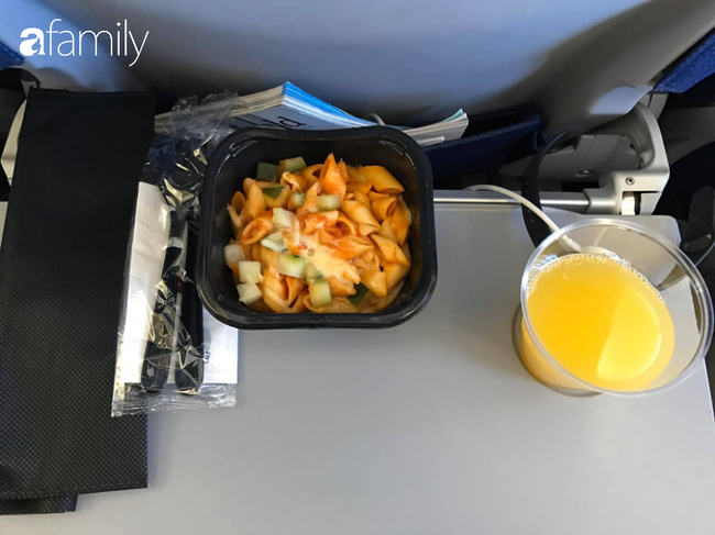 Bộ sưu tập bữa ăn trên máy bay của chàng trai 30 tuổi đi 34 quốc gia khiến ai cũng trầm trồ thích thú - Ảnh 23.