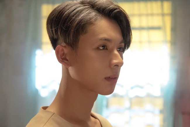 Hiền Hồ xinh như búp bê nhưng vẫn bị "chàng tiểu tam" giật chồng - Ảnh 6. Hiền Hồ xinh như búp bê nhưng vẫn bị "chàng tiểu tam" giật chồng - Ảnh 6.