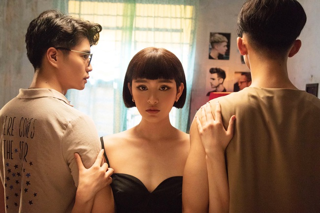 Hiền Hồ xinh như búp bê nhưng vẫn bị "chàng tiểu tam" giật chồng - Ảnh 12. Hiền Hồ xinh như búp bê nhưng vẫn bị "chàng tiểu tam" giật chồng - Ảnh 12.