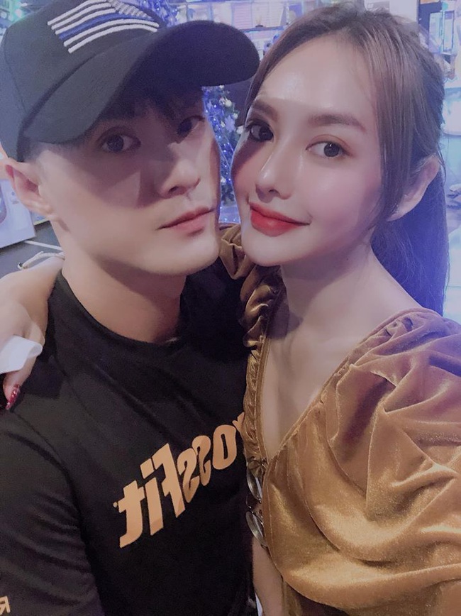 Soi nhất cử nhất động của sao Việt 1/12 - Ảnh 3. Soi nhất cử nhất động của sao Việt 1/12 - Ảnh 3.