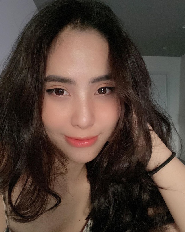 Soi nhất cử nhất động của sao Việt 18/12 - Ảnh 4. Soi nhất cử nhất động của sao Việt 18/12 - Ảnh 4.