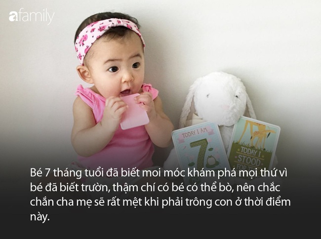 Biết quay đầu nh&igrave;n lại khi nghe ai đ&oacute; gọi t&ecirc;n, biết ph&acirc;n biệt người lạ l&agrave; những cột mốc quan trọng khi b&eacute; đạt 7 th&aacute;ng tuổi - Ảnh 2.