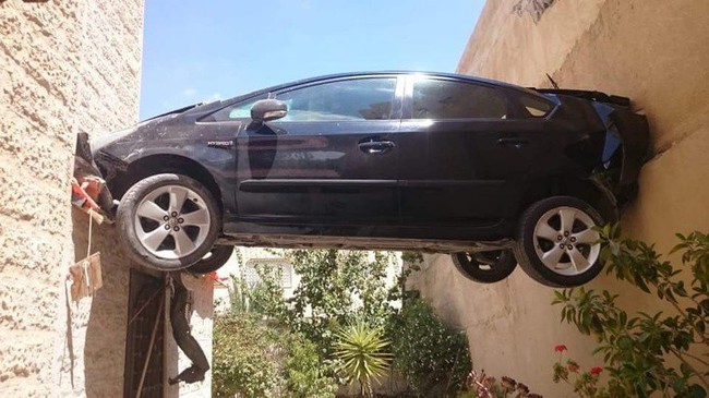 Những t&igrave;nh huống g&acirc;y l&uacute; trong cuộc sống khiến bạn cảm thấy sai qu&aacute; l&agrave; sai - Ảnh 4.