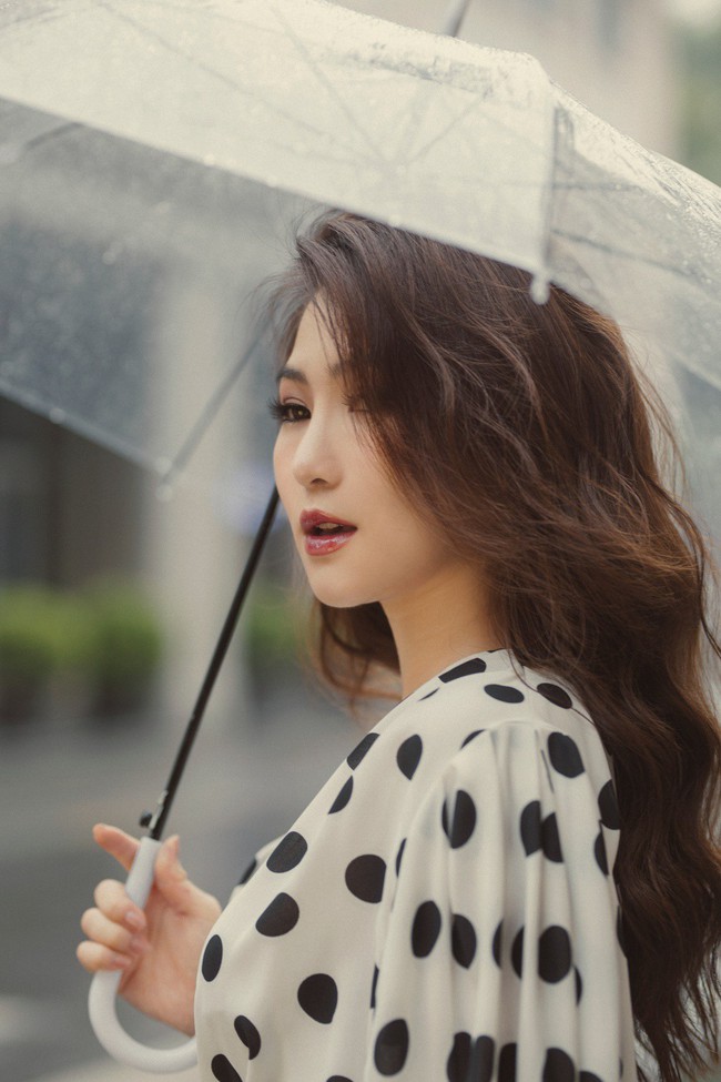 Qu&yacute; c&ocirc; tuổi Hợi - Hương Tr&agrave;m: L&agrave;m g&igrave; c&oacute; đ&agrave;n &ocirc;ng n&agrave;o chịu y&ecirc;u người như t&ocirc;i!  - Ảnh 6.