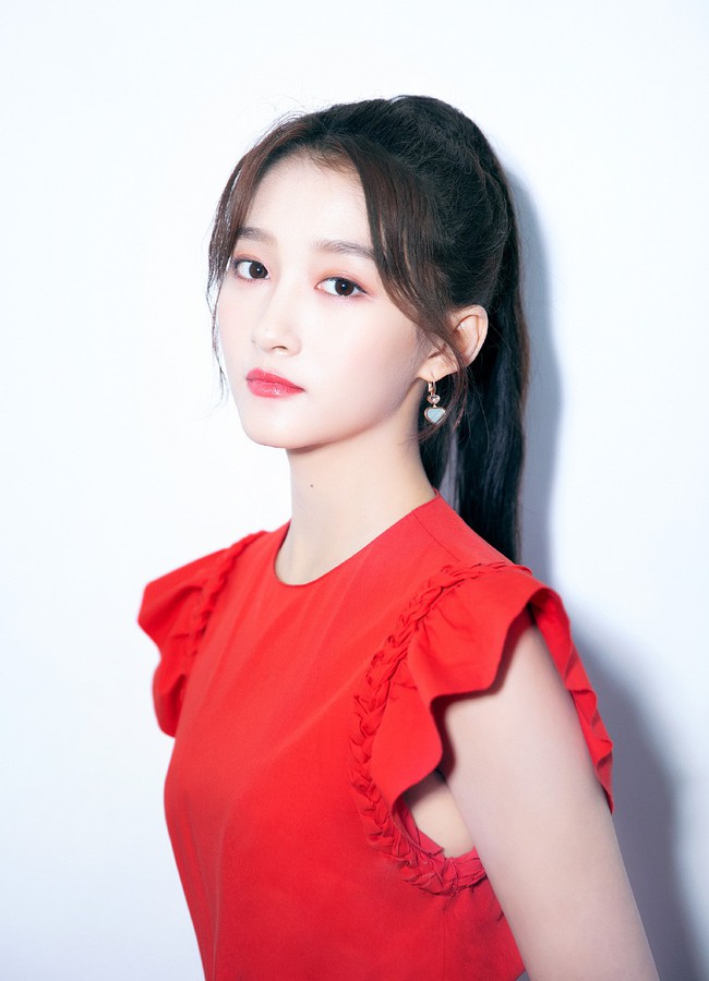 Danh s&aacute;ch mỹ nh&acirc;n Hoa ngữ thừa sắc, thiếu t&agrave;i: Từ thần ti&ecirc;n tỷ tỷ cho tới mỹ nữ Bắc Kinh đều c&oacute; mặt  - Ảnh 5.