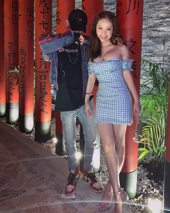 Mới đầu năm, Th&uacute;y Vi đ&atilde; khiến d&acirc;n t&igrave;nh &ldquo;tắc thở&rdquo; khi o &eacute;p v&ograve;ng 1 đến độ muốn tr&agrave;o ra ngo&agrave;i  - Ảnh 1.