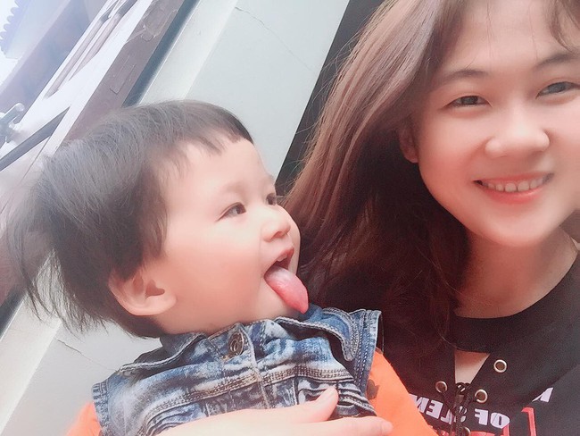 Nhật k&yacute; tr&ocirc;ng em ng&agrave;y Tết: C&aacute;ch nhau 1 gi&aacute;p l&agrave; chuyện thường, c&oacute; người lệch hẳn 17-18 tuổi kia k&igrave;a - Ảnh 1.