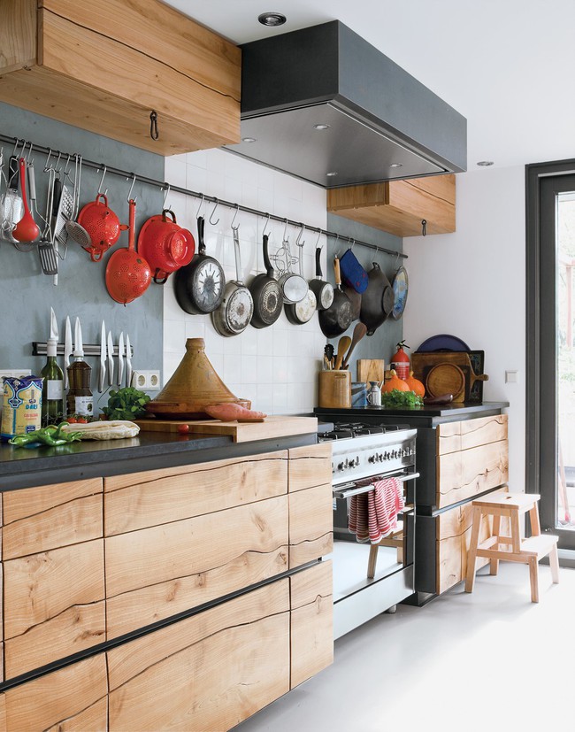 6 phòng bếp chứng minh cho bạn thấy nội thất gỗ mộc chính là đũa thần cho nơi nấu nướng - Ảnh 3.
