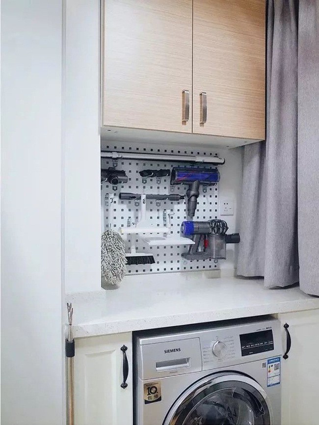 Căn hộ 70m2 của đ&ocirc;i uy&ecirc;n ương xinh đẹp g&acirc;y bất ngờ nhờ c&aacute;ch thiết kế khu vực lưu trữ th&ocirc;ng minh - Ảnh 24.