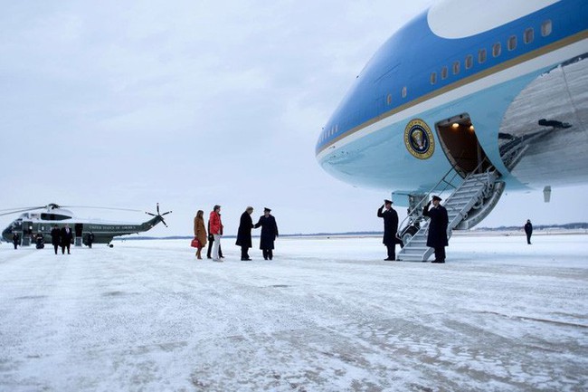 Cậu &uacute;t nh&agrave; Trump 12 tuổi đ&atilde; cao hơn bố, đẹp trai kh&ocirc;ng thua g&igrave; c&aacute;c sao nh&iacute; đ&igrave;nh đ&aacute;m - Ảnh 2.
