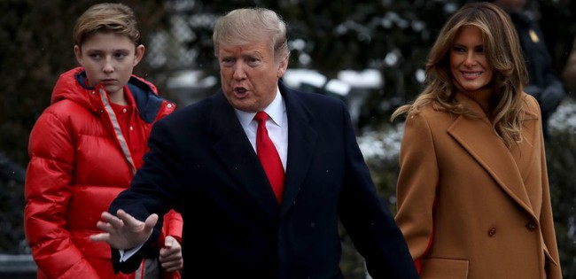 Cậu &uacute;t nh&agrave; Trump 12 tuổi đ&atilde; cao hơn bố, đẹp trai kh&ocirc;ng thua g&igrave; c&aacute;c sao nh&iacute; đ&igrave;nh đ&aacute;m - Ảnh 6.