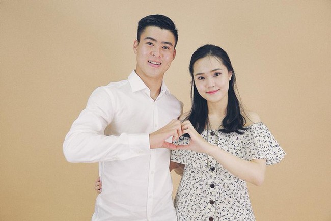 Bạn g&aacute;i Duy Mạnh lại bị ch&ecirc; tr&aacute;ch nh&agrave; gi&agrave;u c&ograve;n muốn moi tiền người y&ecirc;u v&agrave; fan khi đăng 1 bức ảnh selfie - Ảnh 8.