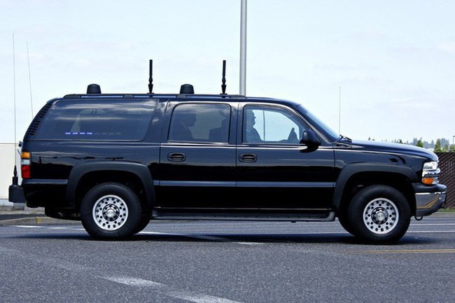 Cho&aacute;ng ngợp trước sự chặt chẽ v&agrave; lợi hại kh&oacute; tin của đo&agrave;n si&ecirc;u xe hộ tống Tổng thống Mỹ - Ảnh 9.