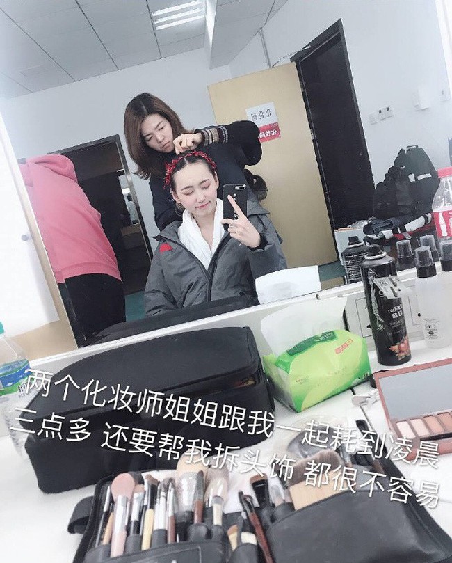 Đầu năm đ&atilde; um x&ugrave;m phốt lớn: L&acirc;m Ch&iacute; Linh bị tố lừa gạt kh&aacute;n giả với m&agrave;n biểu diễn tr&ecirc;n s&oacute;ng truyền h&igrave;nh - Ảnh 7.