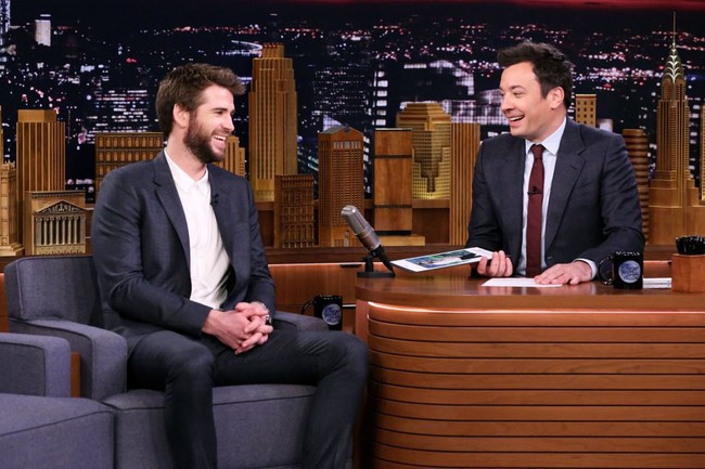 Liam Hemsworth khẳng định: Miley Cyrus đ&atilde; d&ugrave;ng ma thuật tẩy n&atilde;o t&ocirc;i! - Ảnh 3.