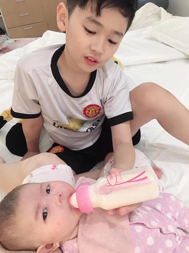 Giữ b&iacute; mật danh t&iacute;nh cha ruột con g&aacute;i mới sinh ở tuổi 41, nhưng bạn b&egrave; Th&acirc;n Th&uacute;y  H&agrave; lại ph&aacute;t hiện ra điều n&agrave;y - Ảnh 3.