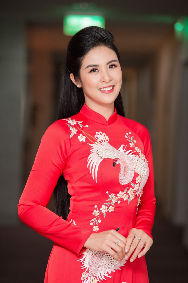 HHen Ni&ecirc;, Ngọc H&acirc;n, Mỹ Linh c&ugrave;ng chung 1 khung h&igrave;nh, c&ocirc; g&aacute;i &Ecirc; đ&ecirc; vẫn c&oacute; sức h&uacute;t đặc biệt nhờ đặc điểm n&agrave;y - Ảnh 2.