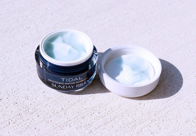 D&ugrave;ng 10 loại kem dưỡng ẩm n&agrave;y, da dầu mấy cũng căng b&oacute;ng rạng rỡ m&agrave; chẳng hề nhờn d&iacute;nh, nổi mụn - Ảnh 4.