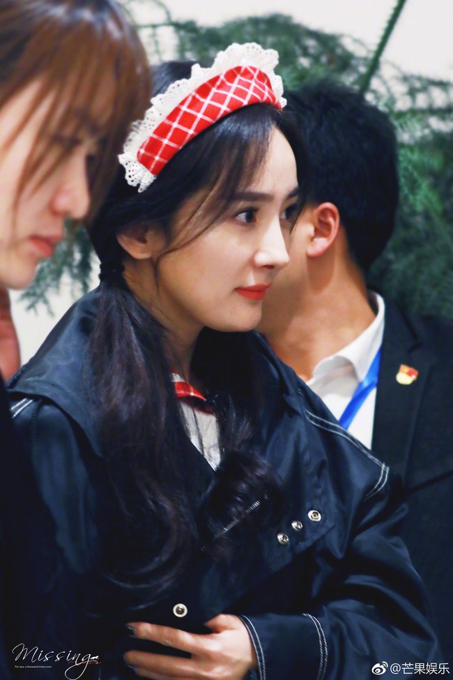 Mặc l&ugrave;m x&ugrave;m t&igrave;nh &aacute;i, Dương Mịch đang hot nhất MXH nhờ h&oacute;a th&acirc;n th&agrave;nh n&agrave;ng hầu g&aacute;i v&ocirc; c&ugrave;ng xinh đẹp - Ảnh 12.