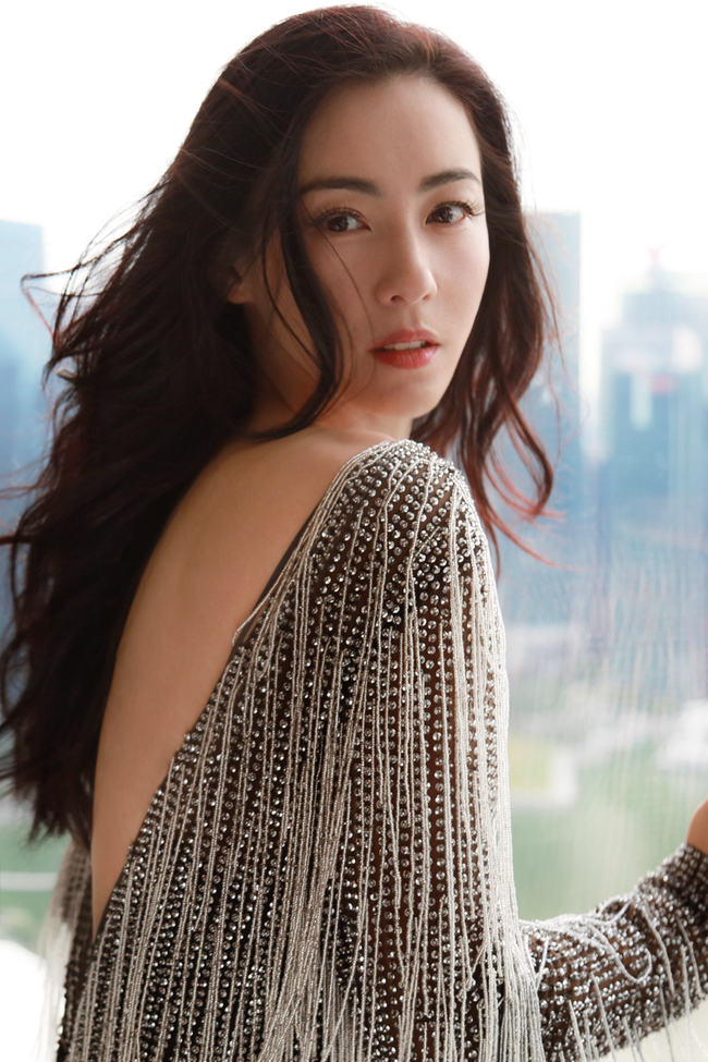 Trương B&aacute; Chi khoe nhan sắc đỉnh cao sau tin đồn giao quyền nu&ocirc;i con cho Tạ Đ&igrave;nh Phong - Ảnh 4.