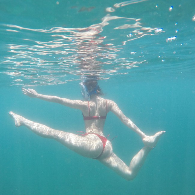 Phương Trinh Jolie gây sốt khi tập yoga dưới nước, hóa ra bí quyết giữ dáng của diễn viên xinh đẹp này rất đơn giản! - Ảnh 3.