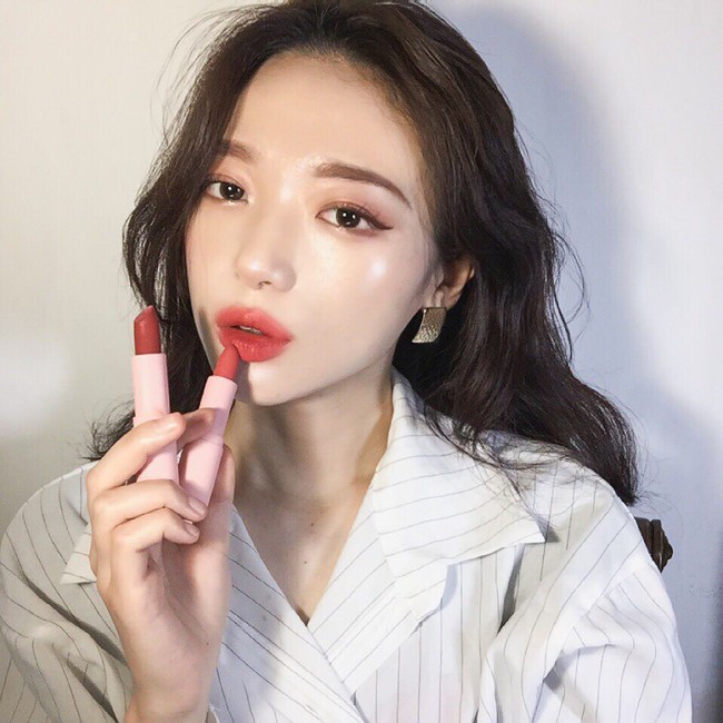 Muốn hạ gục crush? Đây là màu son mà bạn nên diện và điều này có căn cứ khoa học hẳn hoi - Ảnh 1. Muốn hạ gục crush? Đây là màu son mà bạn nên diện và điều này có căn cứ khoa học hẳn hoi - Ảnh 1.