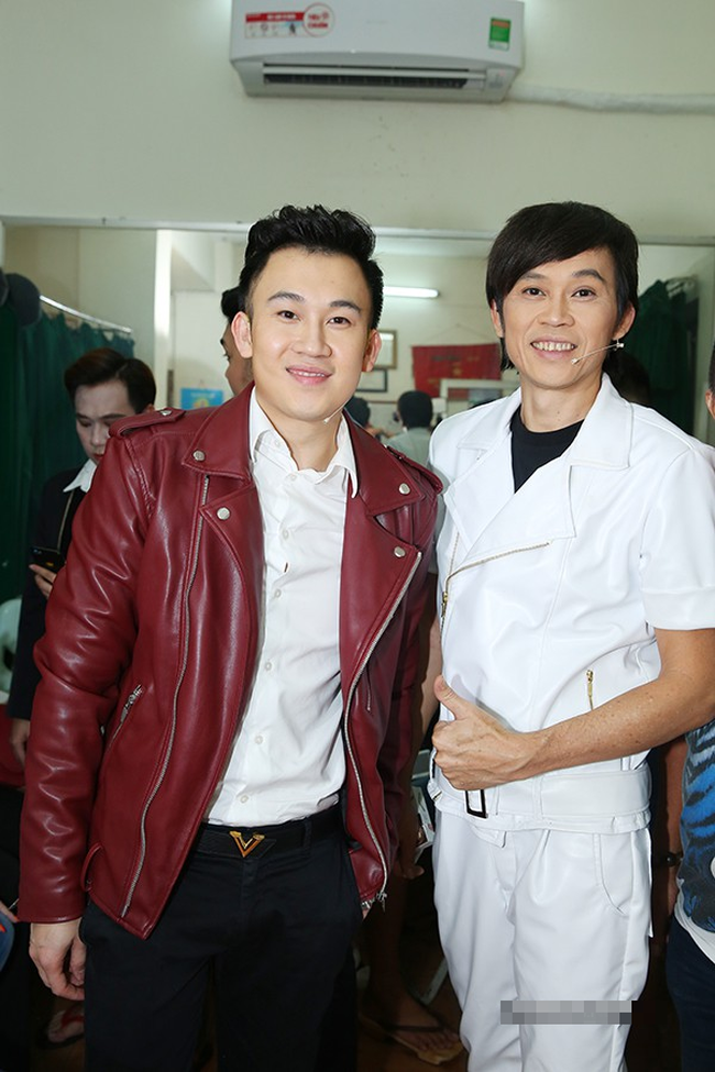 Em trai danh h&agrave;i Ho&agrave;i Linh khoe được nấu cơm ngon canh ngọt, d&acirc;n mạng t&ograve; m&ograve; người ấy l&agrave; ai? - Ảnh 2.