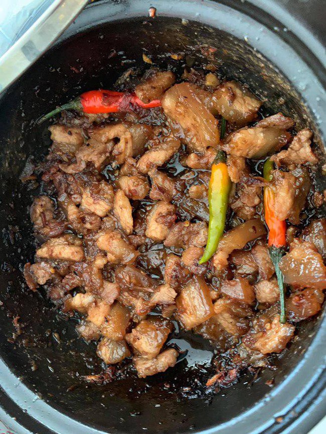 Em trai danh h&agrave;i Ho&agrave;i Linh khoe được nấu cơm ngon canh ngọt, d&acirc;n mạng t&ograve; m&ograve; người ấy l&agrave; ai? - Ảnh 8.