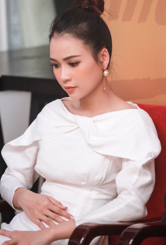 Sam giản dị vẫn xinh đẹp h&uacute;t mắt nh&igrave;n, h&eacute; lộ chuyện xin được h&aacute;t m&agrave; ai cũng bật cười  - Ảnh 6.