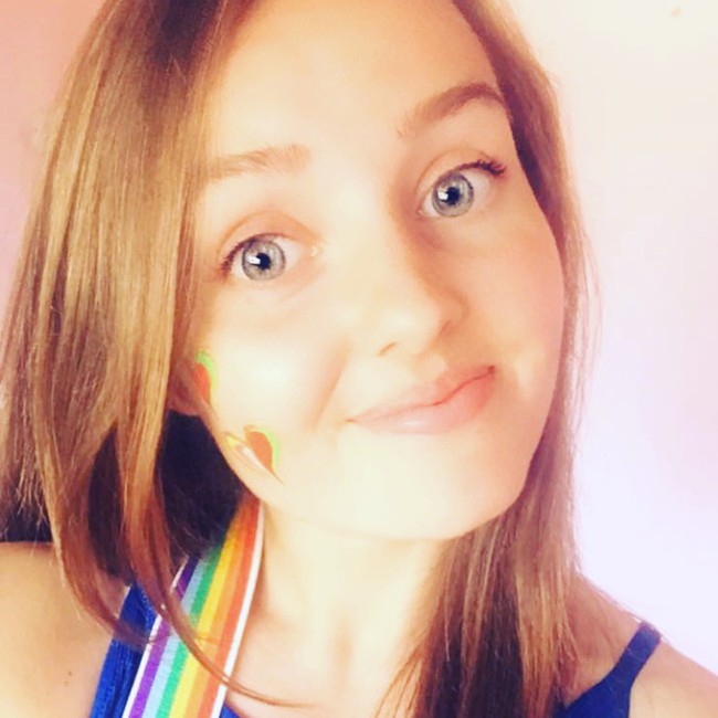 Gửi th&uacute; cưng cho dịch vụ chăm s&oacute;c để đi du lịch, c&ocirc; chủ đau đớn nhận về bọc chứa x&aacute;c ch&uacute; ch&oacute; đ&aacute;ng thương bị quấn như m&oacute;n h&agrave;ng - Ảnh 1.