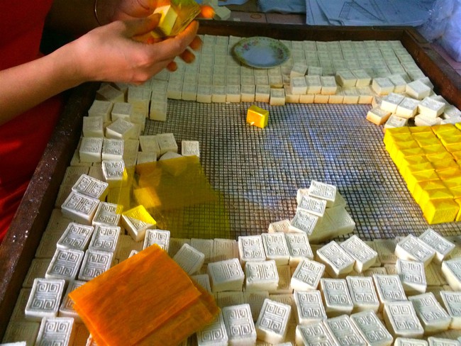 Người Việt ch&acirc;n phương v&agrave; h&agrave;i hước thế n&agrave;o, chỉ cần nh&igrave;n qua c&aacute;ch đặt t&ecirc;n c&aacute;c m&oacute;n b&aacute;nh sau - Ảnh 3.