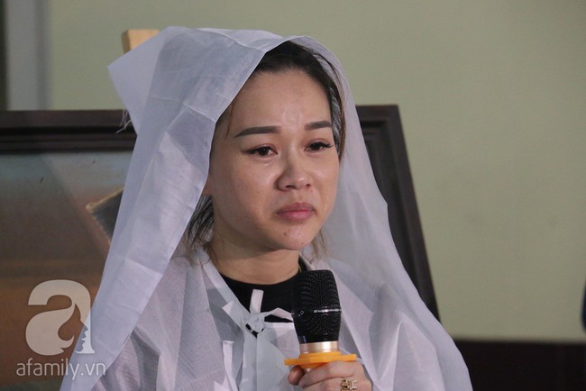 Con gái nuôi nghẹn ngào thông báo lời trăn trối đặc biệt của nghệ sĩ Lê Bình trước khi qua đời - Ảnh 2.