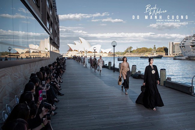 Show mới nhất của Đỗ Mạnh Cường tại &Uacute;c: H&agrave; Tăng k&iacute;n như bưng vẫn đẹp ng&uacute;t trời, HHen Ni&ecirc; tiếp tục l&agrave;m N&agrave;ng Thơ - Ảnh 6.