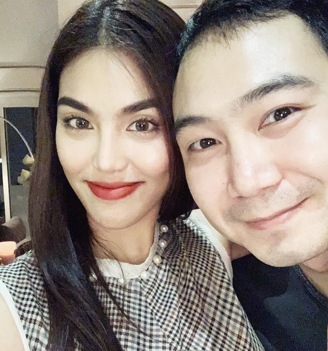 Chỉ một c&acirc;u n&oacute;i, &ocirc;ng x&atilde; đại gia của Lan Khu&ecirc; đ&atilde; leo l&ecirc;n vị tr&iacute; số 1  về tr&igrave;nh nịnh vợ - Ảnh 2.