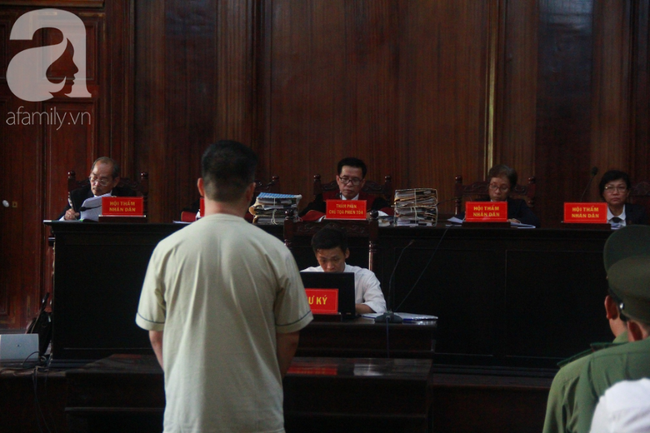 Hot girl Ngọc Miu biết tr&ugrave;m ma t&uacute;y c&oacute; gia đ&igrave;nh vẫn sống chung v&igrave; c&oacute; t&igrave;nh cảm, khẳng định kh&ocirc;ng biết Văn K&iacute;nh Dương sản xuất ma t&uacute;y - Ảnh 5.