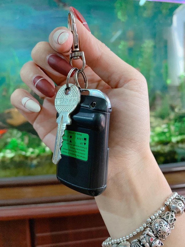 MC Hoàng Linh khoe vừa mua nhà 5 tỷ kèm tiết lộ kế hoạch sinh con nhưng thú vị hơn cả là cách cô thông báo tin vui đến mọi người - Ảnh 3. MC Hoàng Linh khoe vừa mua nhà 5 tỷ kèm tiết lộ kế hoạch sinh con nhưng thú vị hơn cả là cách cô thông báo tin vui đến mọi người - Ảnh 3.