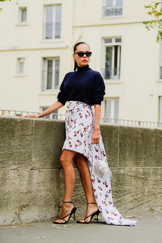 Ngắm street style tại Tuần lễ thời trang Paris, nàng công sở cũng rút ra được vô số tips mix đồ cho mùa mới - Ảnh 14. Ngắm street style tại Tuần lễ thời trang Paris, nàng công sở cũng rút ra được vô số tips mix đồ cho mùa mới - Ảnh 14.