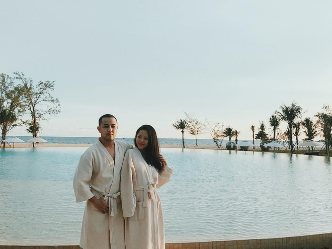 Cuộc sống hậu đám cưới của chị dâu Bảo Thy: Vẫn sang chảnh và rất được lòng mẹ chồng - Ảnh 15. Cuộc sống hậu đám cưới của chị dâu Bảo Thy: Vẫn sang chảnh và rất được lòng mẹ chồng - Ảnh 15.