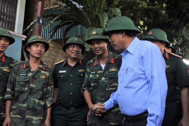 Yên Bái: Sau trận lũ gia đình 4 người mất tích, mới tìm được chồng, vợ con vẫn mất tích - Ảnh 2.