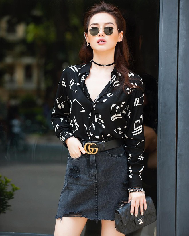 Thu Thủy khoe street style trẻ trung, Kỳ Duyên khác lạ với đôi chân nhìn như dài cả mét - Ảnh 19.