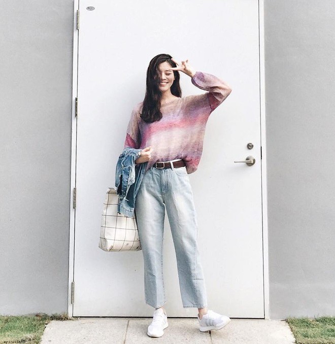 Quên quần jeans trơn đi, còn đến 5 kiểu quần vừa đẹp vừa chất này mà các nàng nên “bỏ túi” ngay - Ảnh 3. Quên quần jeans trơn đi, còn đến 5 kiểu quần vừa đẹp vừa chất này mà các nàng nên “bỏ túi” ngay - Ảnh 3.